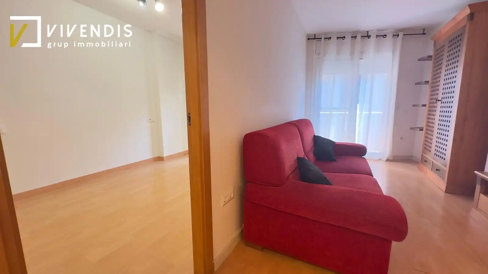 Flat with terrace to rent in Calle CAVALLERS, imagen 3