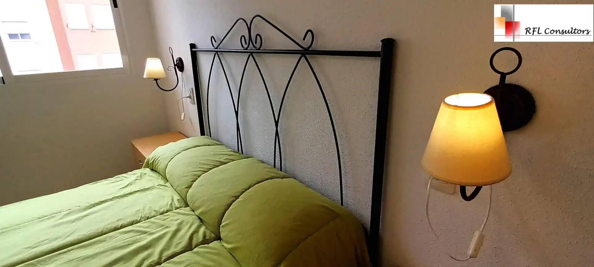 Schlafzimmer von Wohnungen zur Miete in Torreblanca mit Klimaanlage, Privatgarten und Terrasse