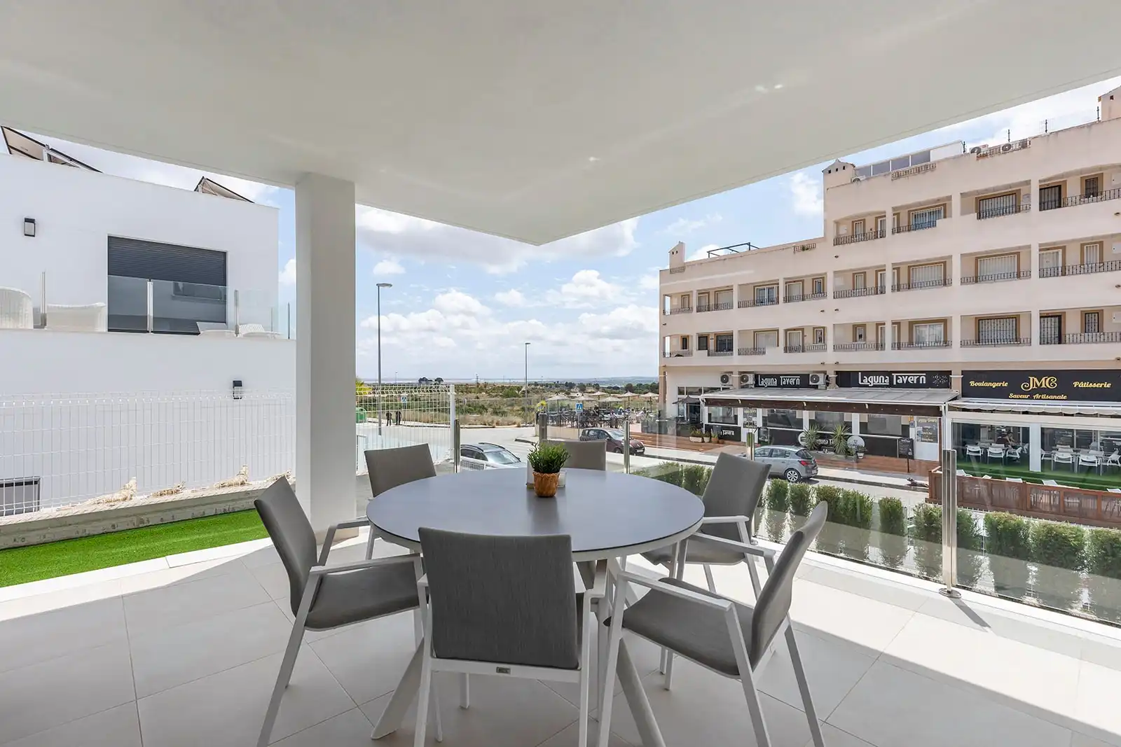 Terrasse von Erdgeschoss zum Verkauf in Orihuela mit Klimaanlage, Terrasse und Möbliert