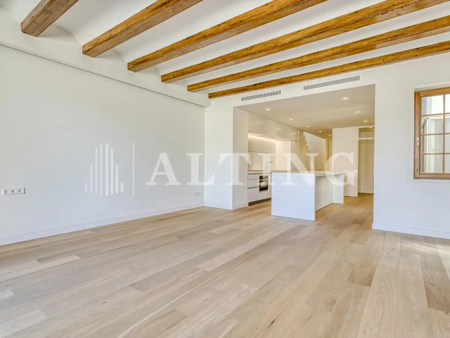 Appartamento con ascensore in vendita a Calle Pau Claris, imagen 7