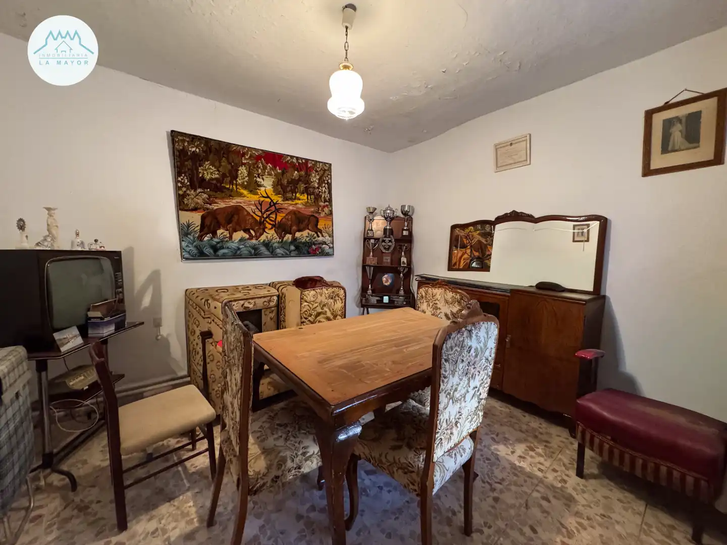 Dining room of Houses for sale in Carrión de Calatrava  with Air Conditioner, Terrace and Furnished