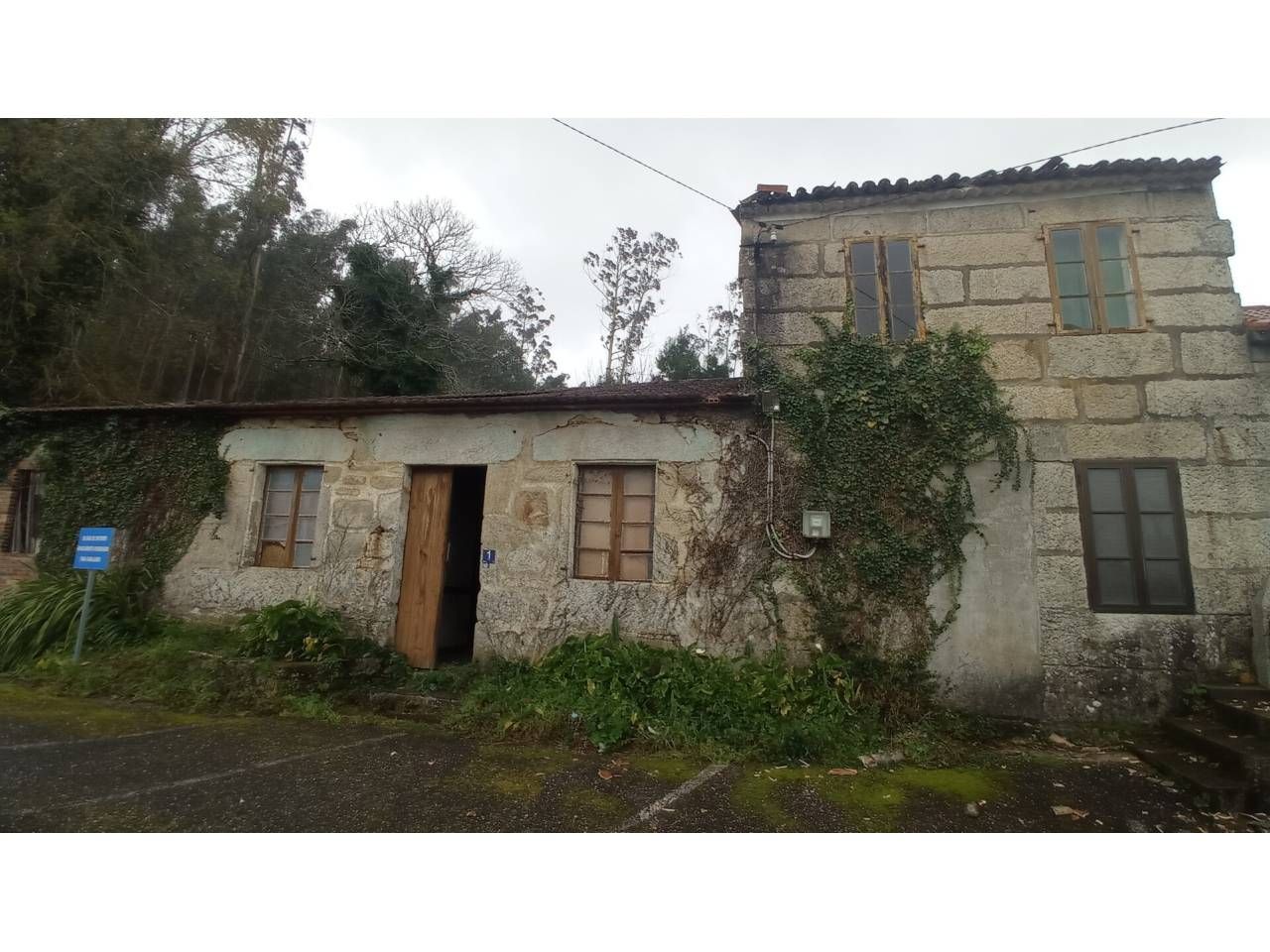 Exterior view of Country house for sale in Salceda de Caselas  with Private garden