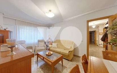 Living room of Flat for sale in  Madrid Capital  with Air Conditioner and Swimming Pool