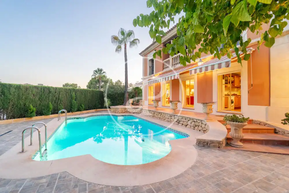 Exterior view of Houses for sale in Golf Bahía