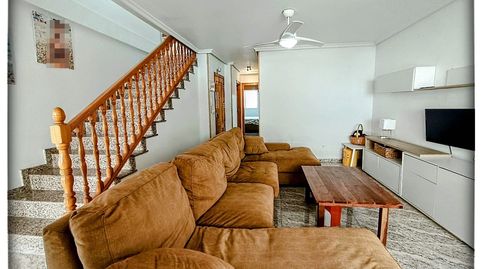 Foto 3 de Casa adosada en venta en Calle Lotería, Casco Antiguo, Águilas