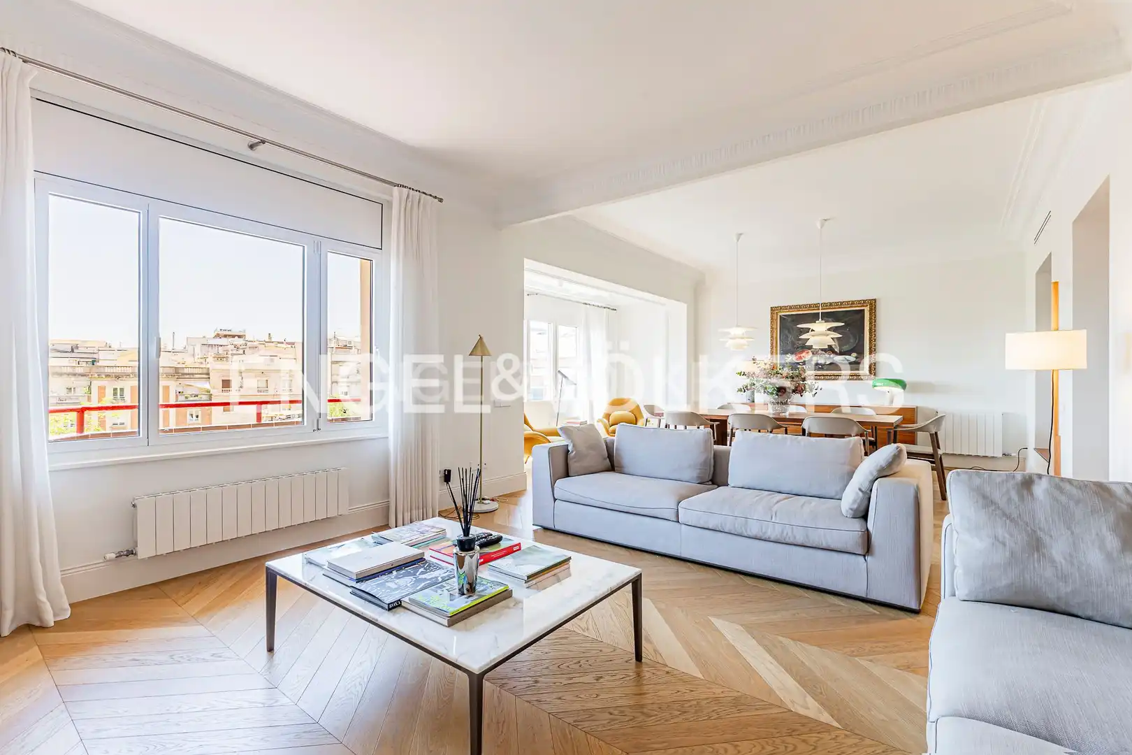 Sala d'estar de Pis de lloguer en Barcelona amb Aire condicionat, Calefacció i Parquet
