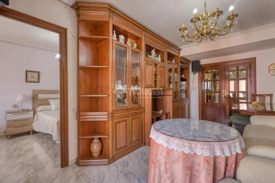 Comedor de Piso en venta en Salamanca con Calefacción y Balcón