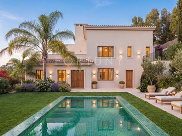 Casa con piscina in vendita a Este