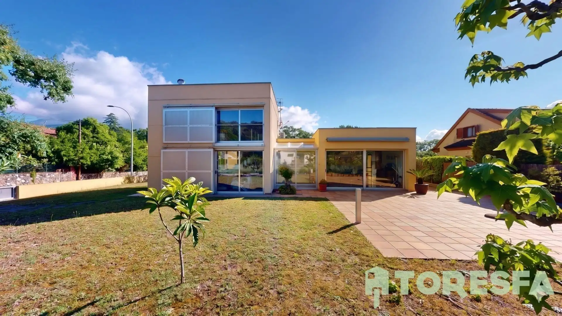 Exterior view of Houses for sale in Sant Esteve de Palautordera  with Heating