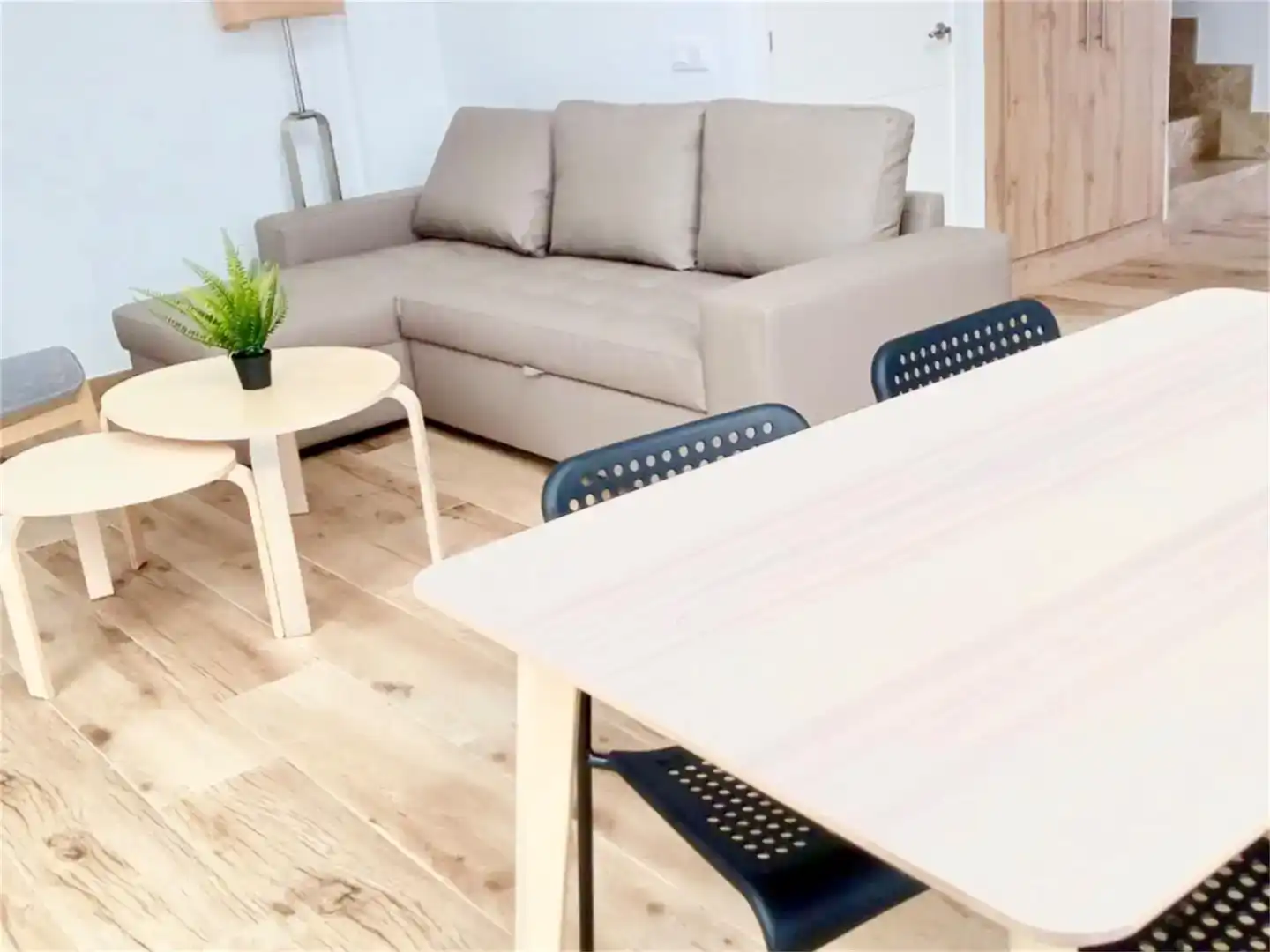 Sala d'estar de Casa o xalet de lloguer en Arnuero amb Jardí privat, Traster i Moblat