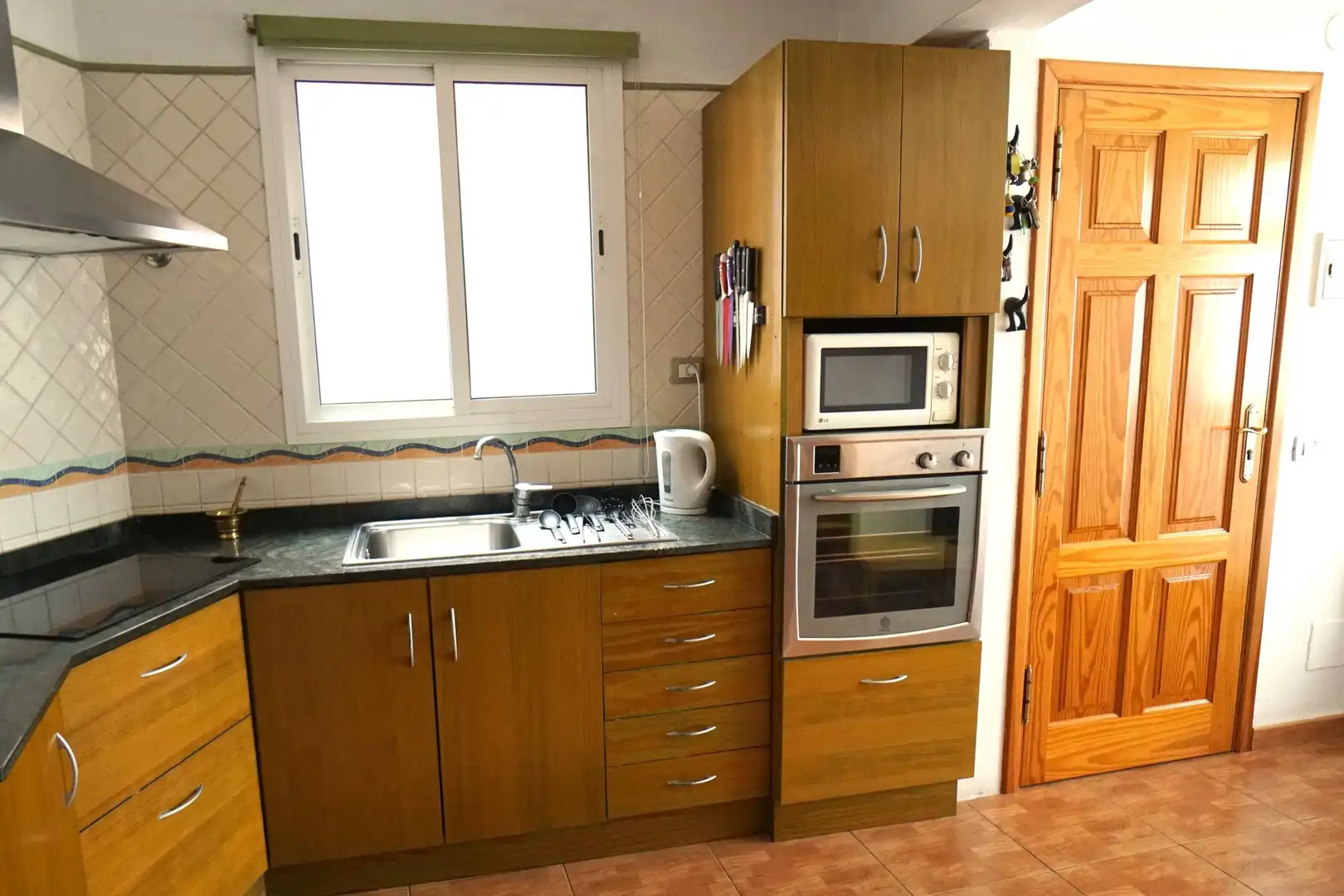 Cocina de Ático de alquiler en Las Palmas de Gran Canaria con Terraza y Amueblado