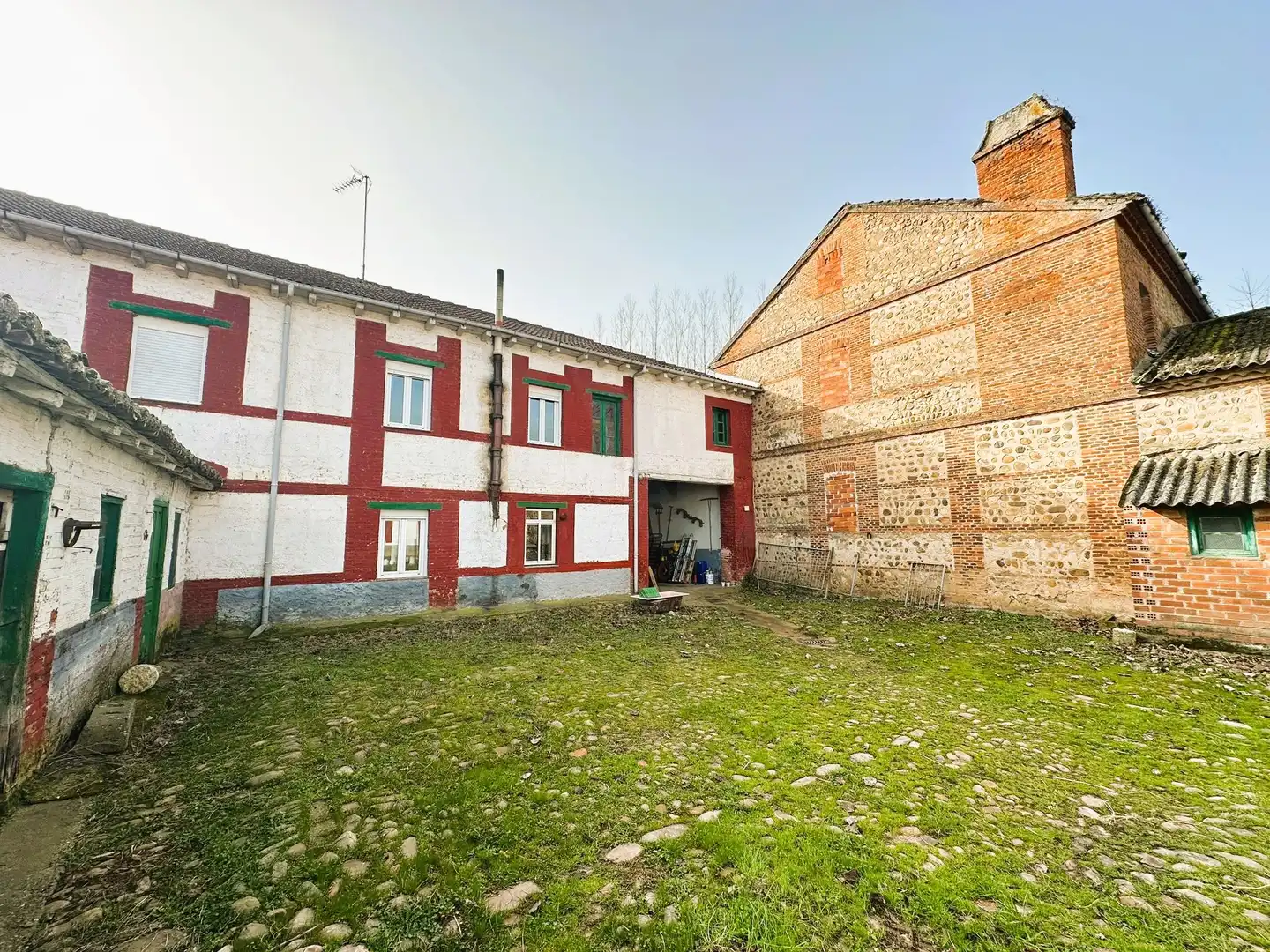 Vista exterior de Piso en venta en Villabalter