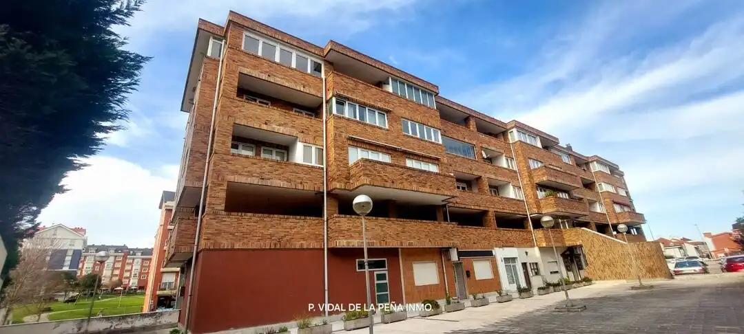 Exterior view of Garage for sale in Santander
