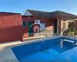 Swimming pool of House or chalet for sale in Alcalá de Guadaira  with Air Conditioner, Heating and Private garden