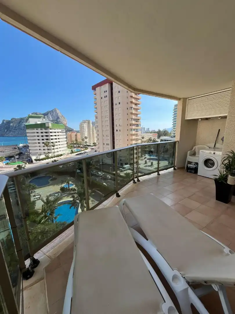 Vista exterior de Apartament en venda en Calpe / Calp amb Aire condicionat, Calefacció i Terrassa