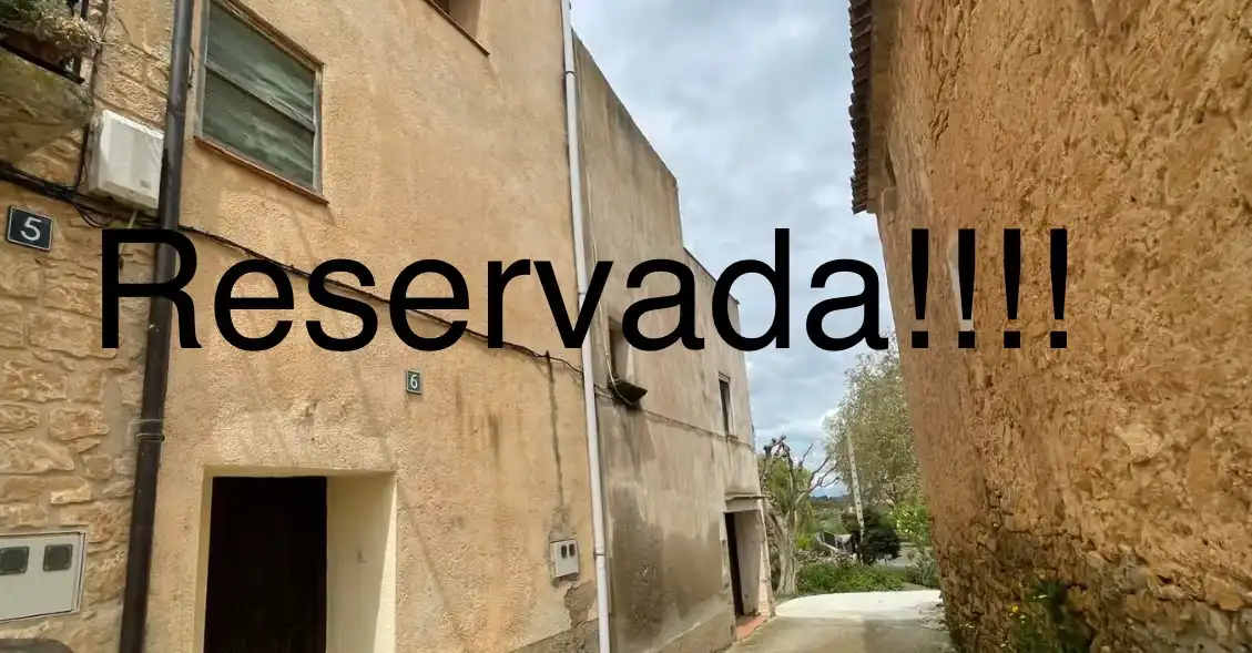 Vista exterior de Casa o chalet en venta en La Pobla de Cérvoles con Calefacción, Terraza y Amueblado