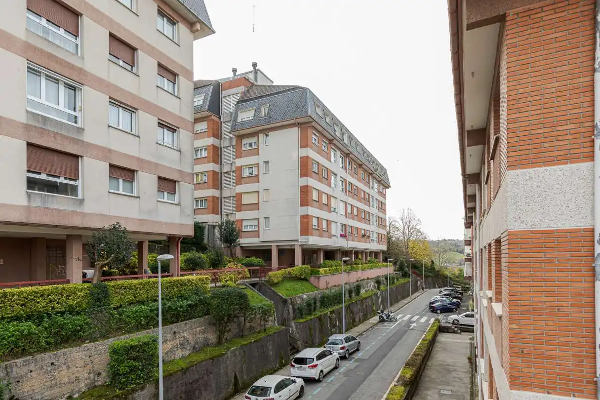 Piso de alquiler en Aizkorri Kalea, Antiguo