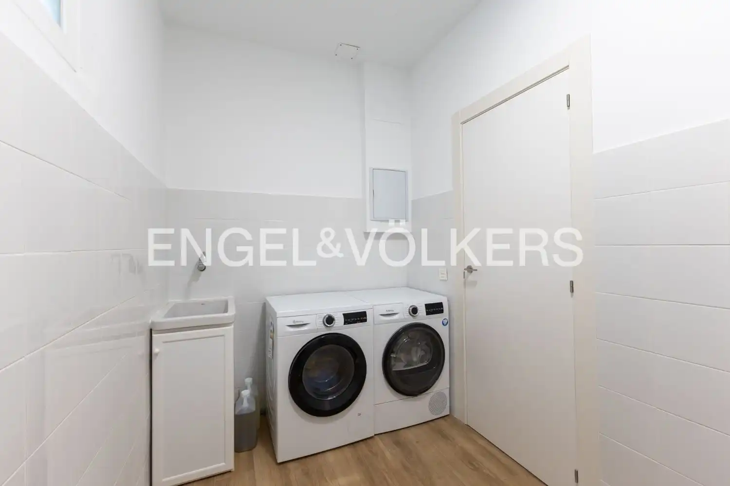 Cocina de Casa o chalet en venta en Castellón de la Plana / Castelló de la Plana con Aire acondicionado, Calefacción y Jardín privado