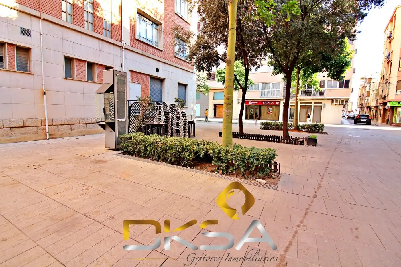 Exterior view of Buildings for sale in Vila-real