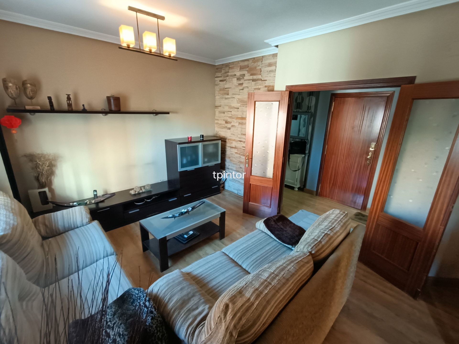 Living room of Flat for rent in Cáceres Capital  with Air Conditioner, Terrace and Furnished