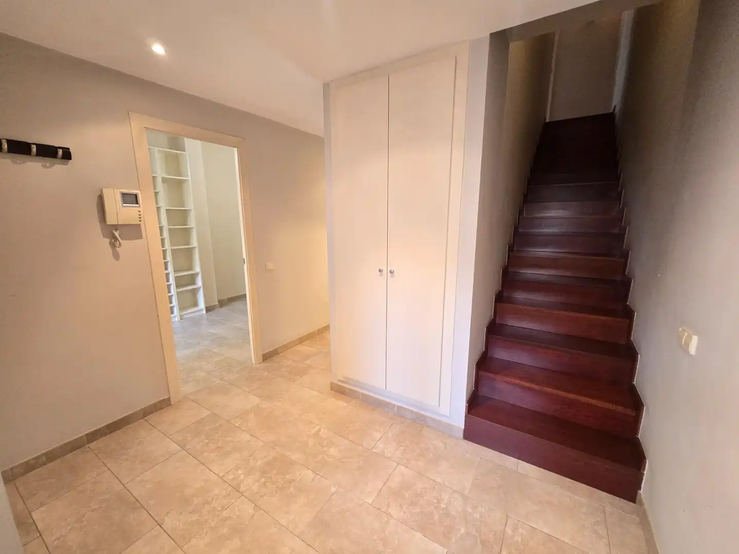 Dúplex de alquiler en El Masnou con Aire acondicionado, Calefacción y Jardín privado