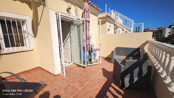 Terrasse von Maisonette zum Verkauf in Orihuela mit Klimaanlage, Schwimmbad und Balkon