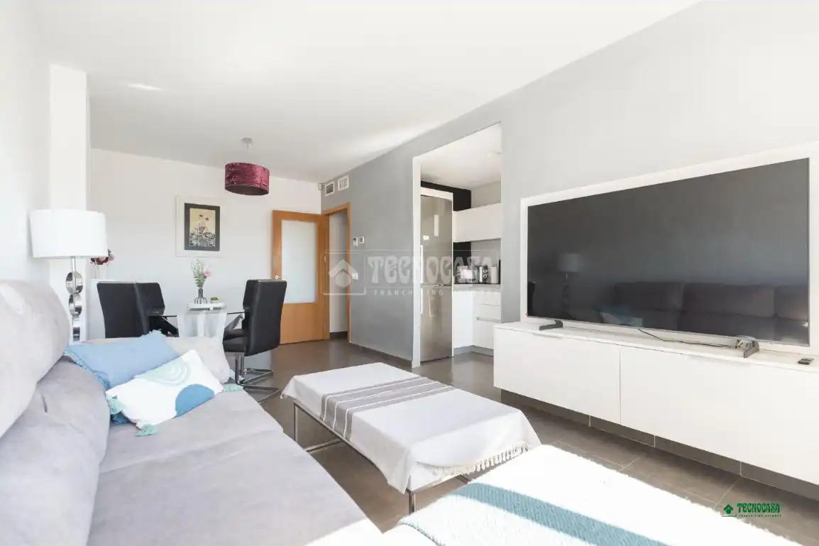 Sala de estar de Piso en venta en Almería con Aire acondicionado y Trastero