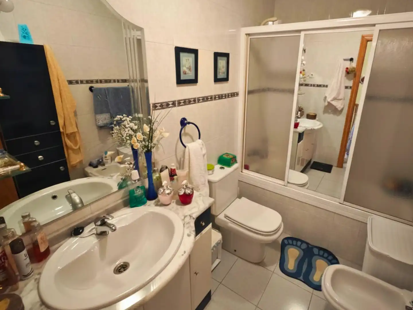 Bathroom of Detached homes for sale in Parla  with Air Conditioner, Heating and Private garden