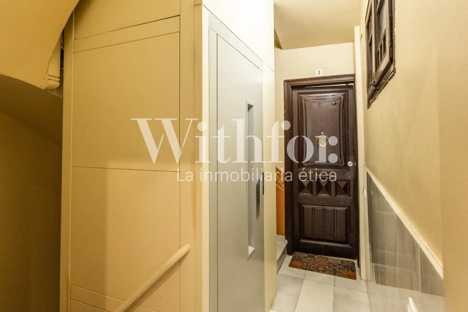 Flat for sale in Barcelona  with Air Conditioner, Heating and Parquet flooring