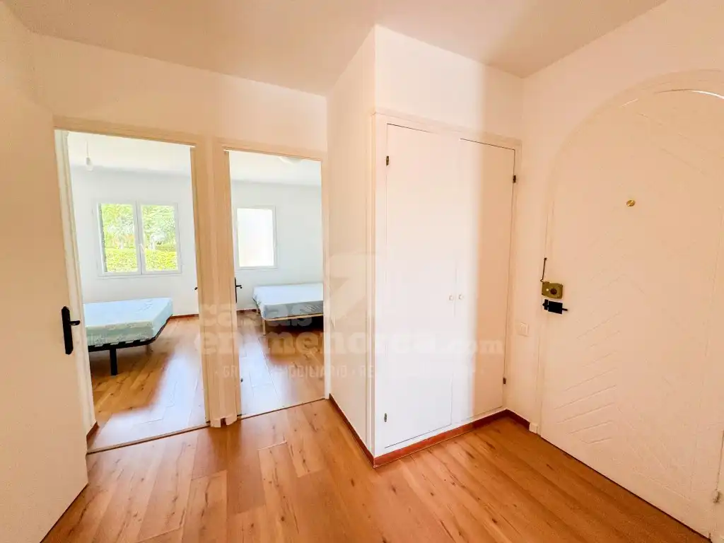 Habitación de Apartamento en venta en Es Castell con Jardín privado, Terraza y Piscina