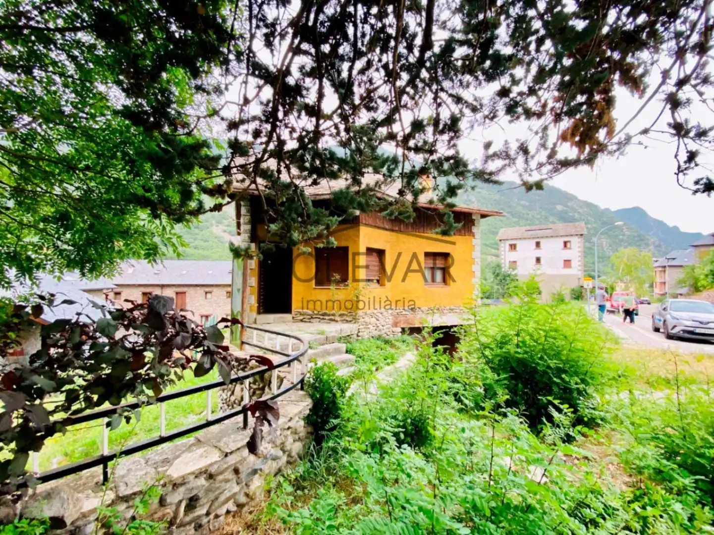 Vista exterior de Casa o xalet en venda en Vall de Cardós amb Jardí privat, Terrassa i Traster