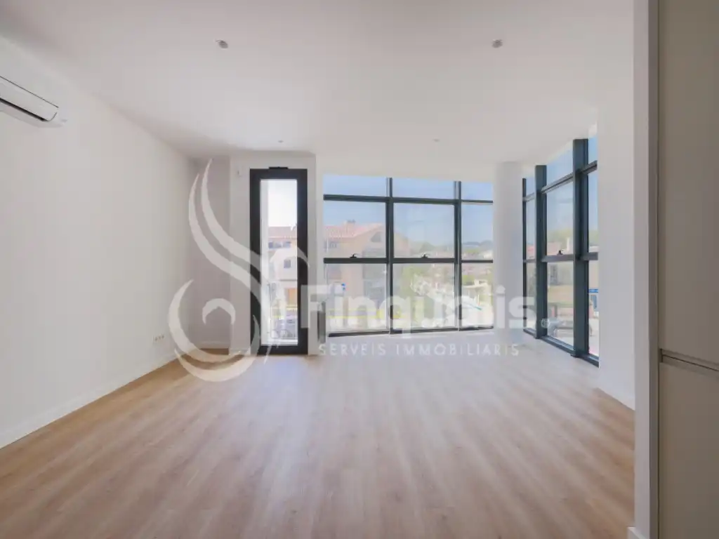 Sala de estar de Piso en venta en Santa Eulàlia de Ronçana con Aire acondicionado