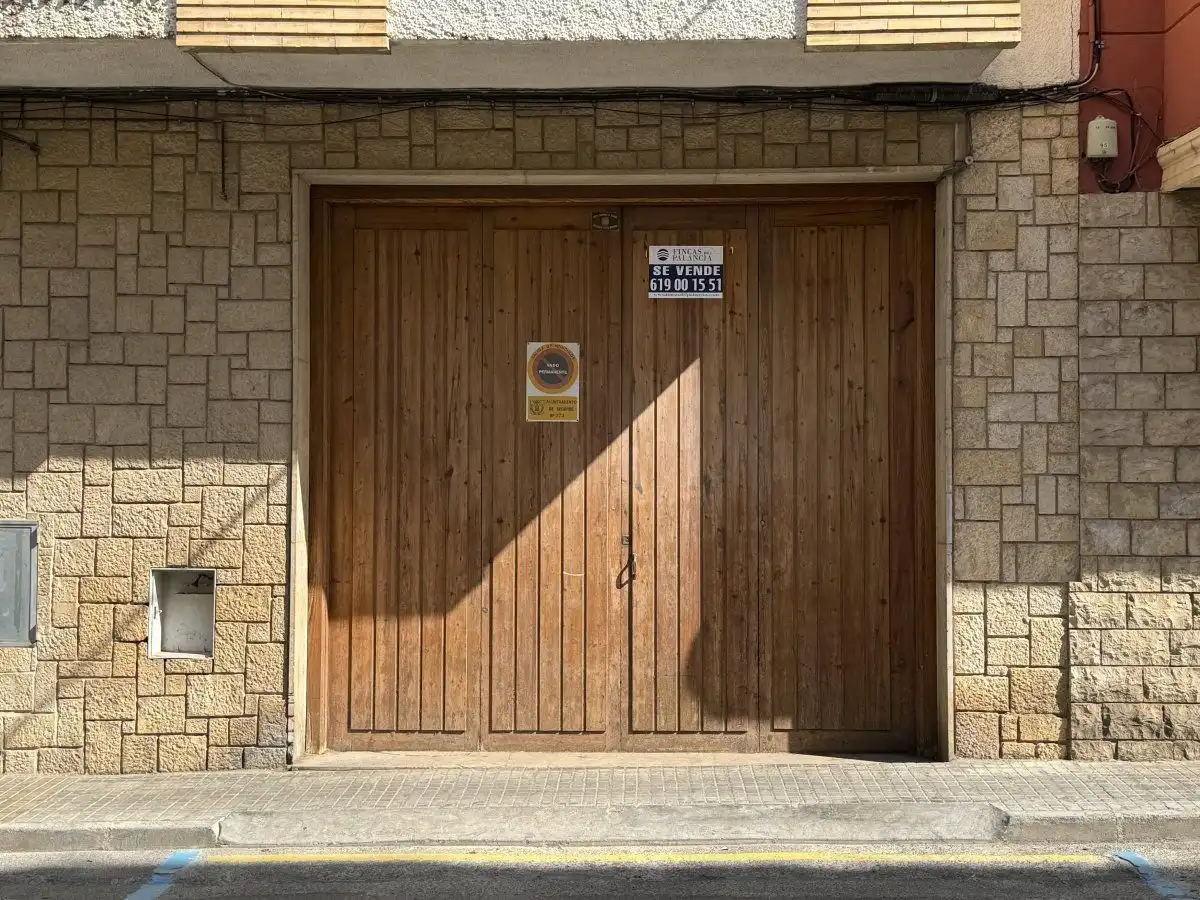 Parkplatz von Garage zum Verkauf in Segorbe
