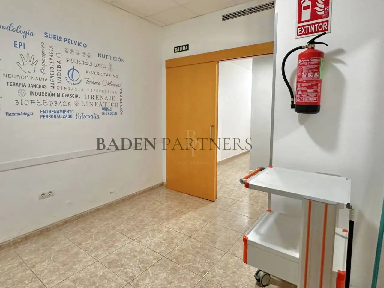 Gewerbefläche zum Verkauf in Calle Arcipreste Bono, imagen 16