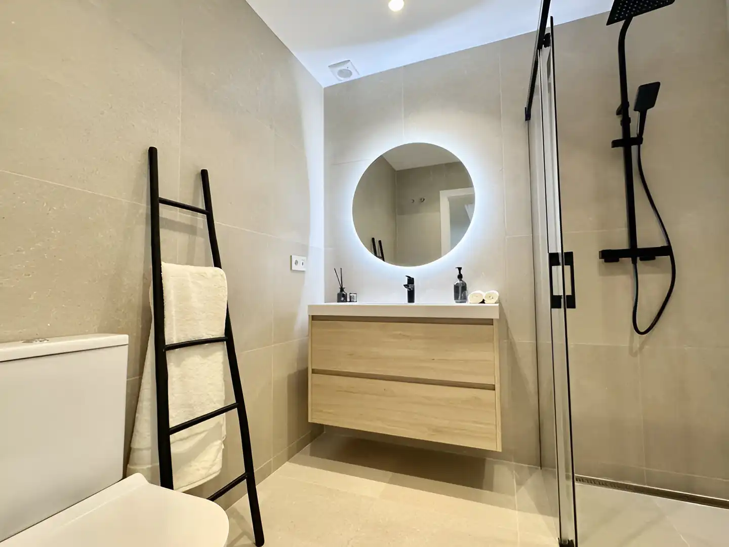 Apartament amb piscina en venda a Nueva Andalucía, imagen 29