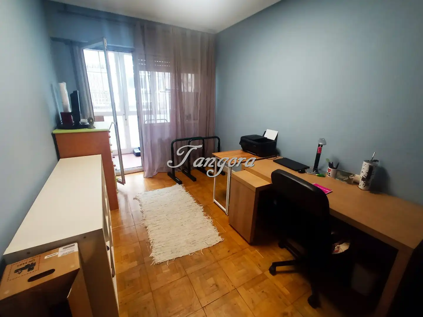 Habitación de Piso en venta en Getxo  con Calefacción, Parquet y Terraza