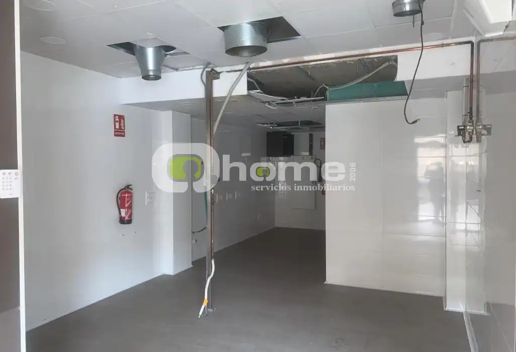 Local comercial en venda a Calle de la Feria 9, imagen 2
