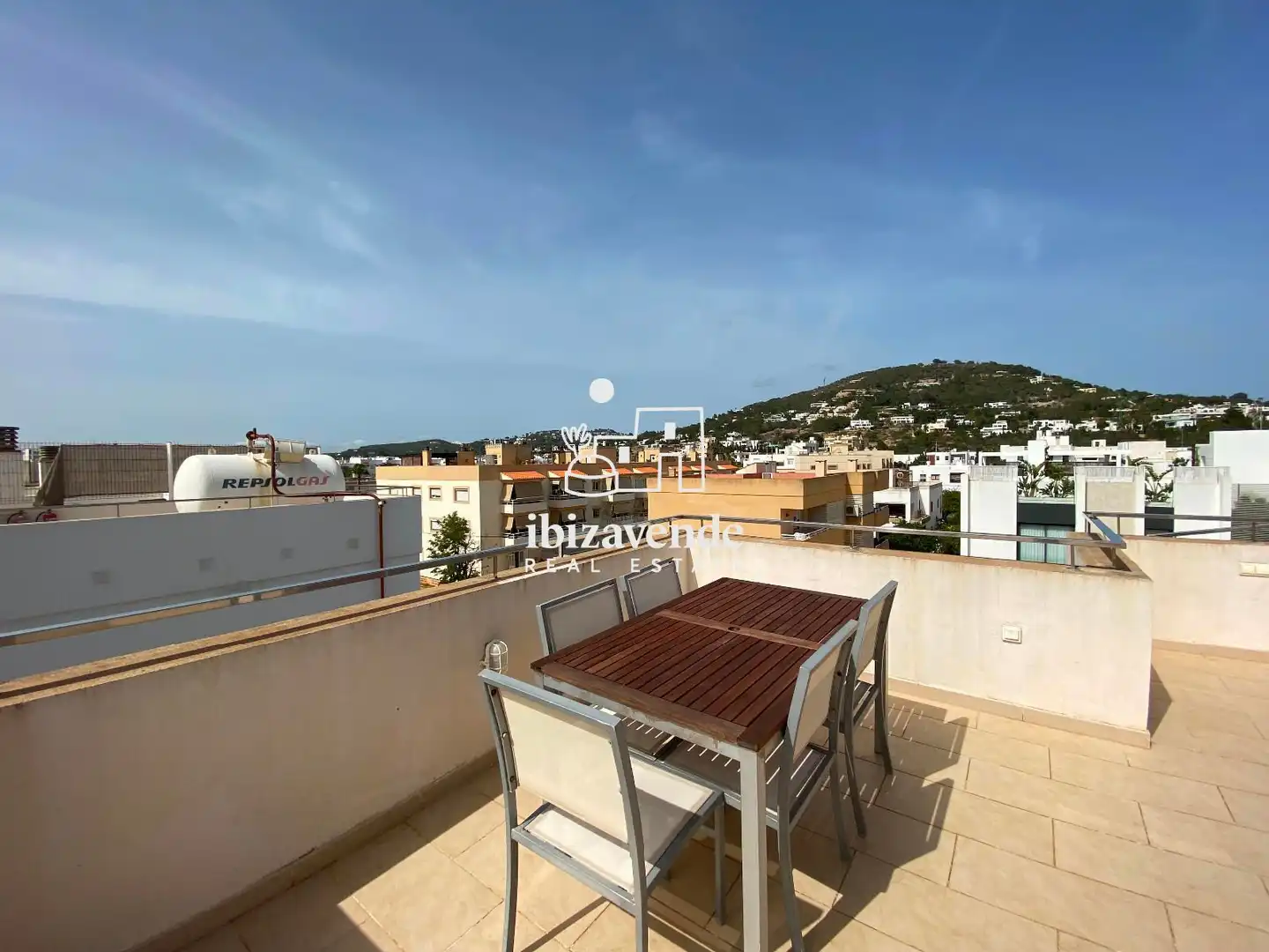 Attic for sale in Halcon, Jesús