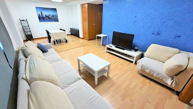 Piso en Alquiler en Carrer de Gorgos en La Bega Baixa - Plaza Xúquer