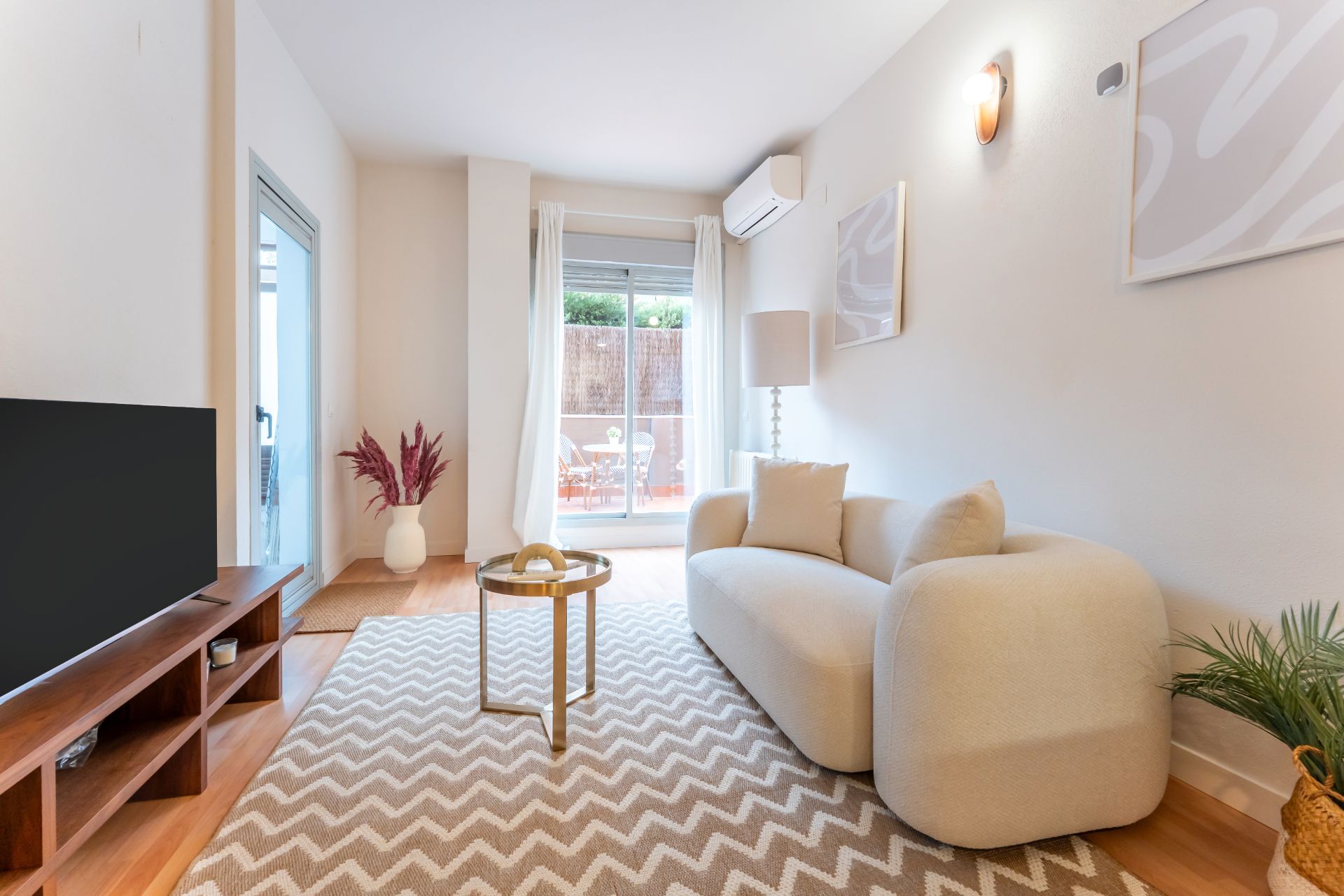 Sala d'estar de Planta baixa de lloguer en  Madrid Capital amb Aire condicionat, Calefacció i Parquet