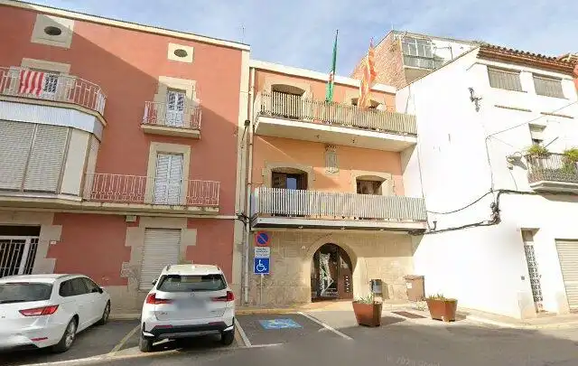 Vista exterior de Casa adosada en venda en Bell-lloc d'Urgell