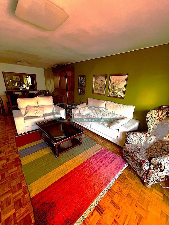 Living room of Flat for sale in Vigo   with Heating, Parquet flooring and Terrace