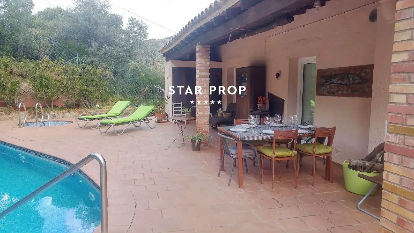 Vista exterior de Casa o chalet en venta en Colera con Piscina