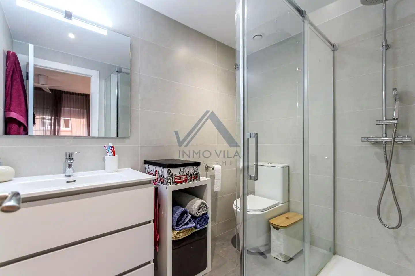 Baño de Piso en venta en Mataró con Aire acondicionado y Terraza