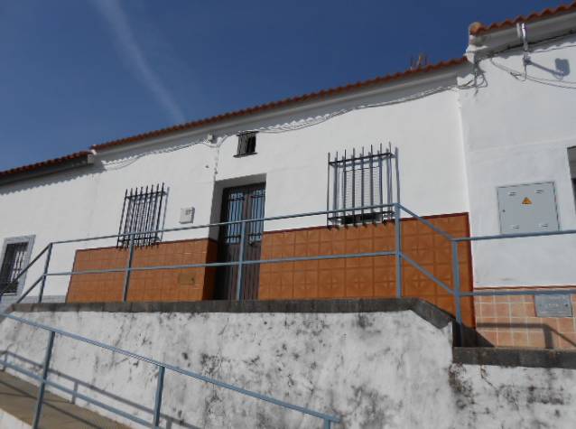 Casa adosada en Venta en Fuente Montes en El Cerro de Andévalo