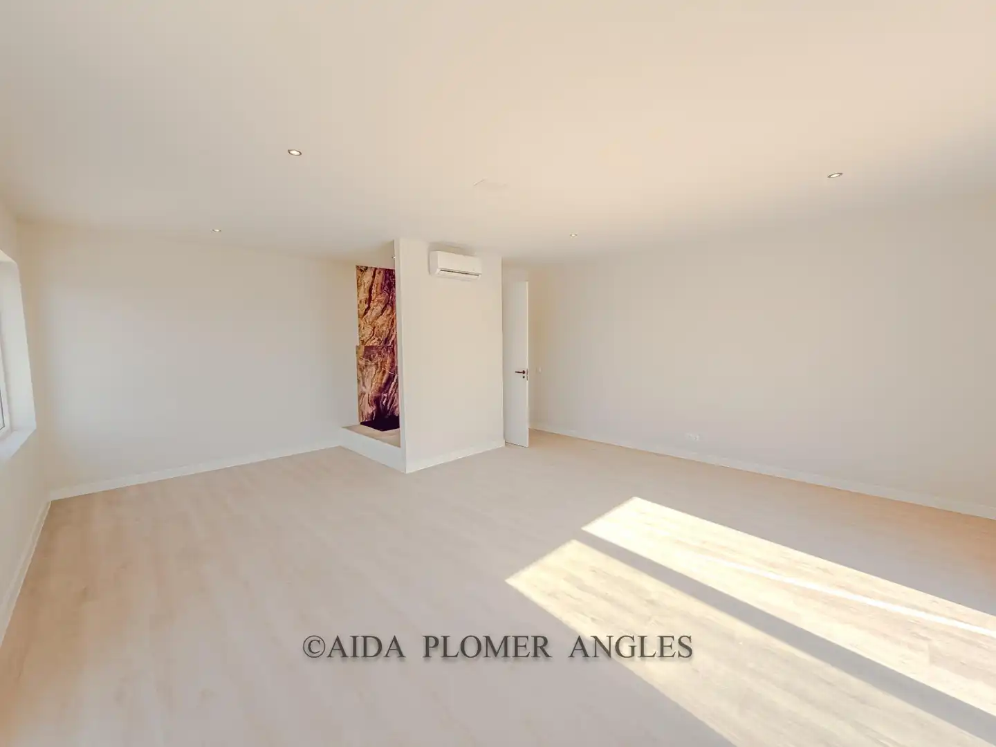 Sala d'estar de Casa o xalet en venda en San Jorge / Sant Jordi amb Aire condicionat, Calefacció i Jardí privat