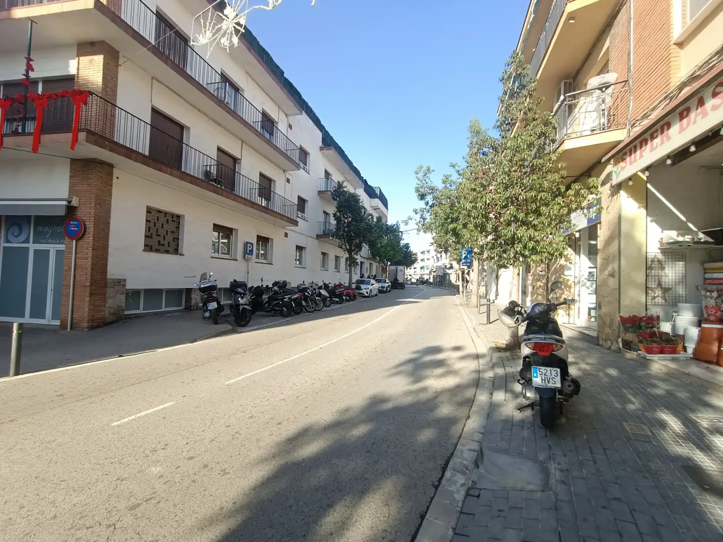 Vista exterior de Local en venta en Sitges