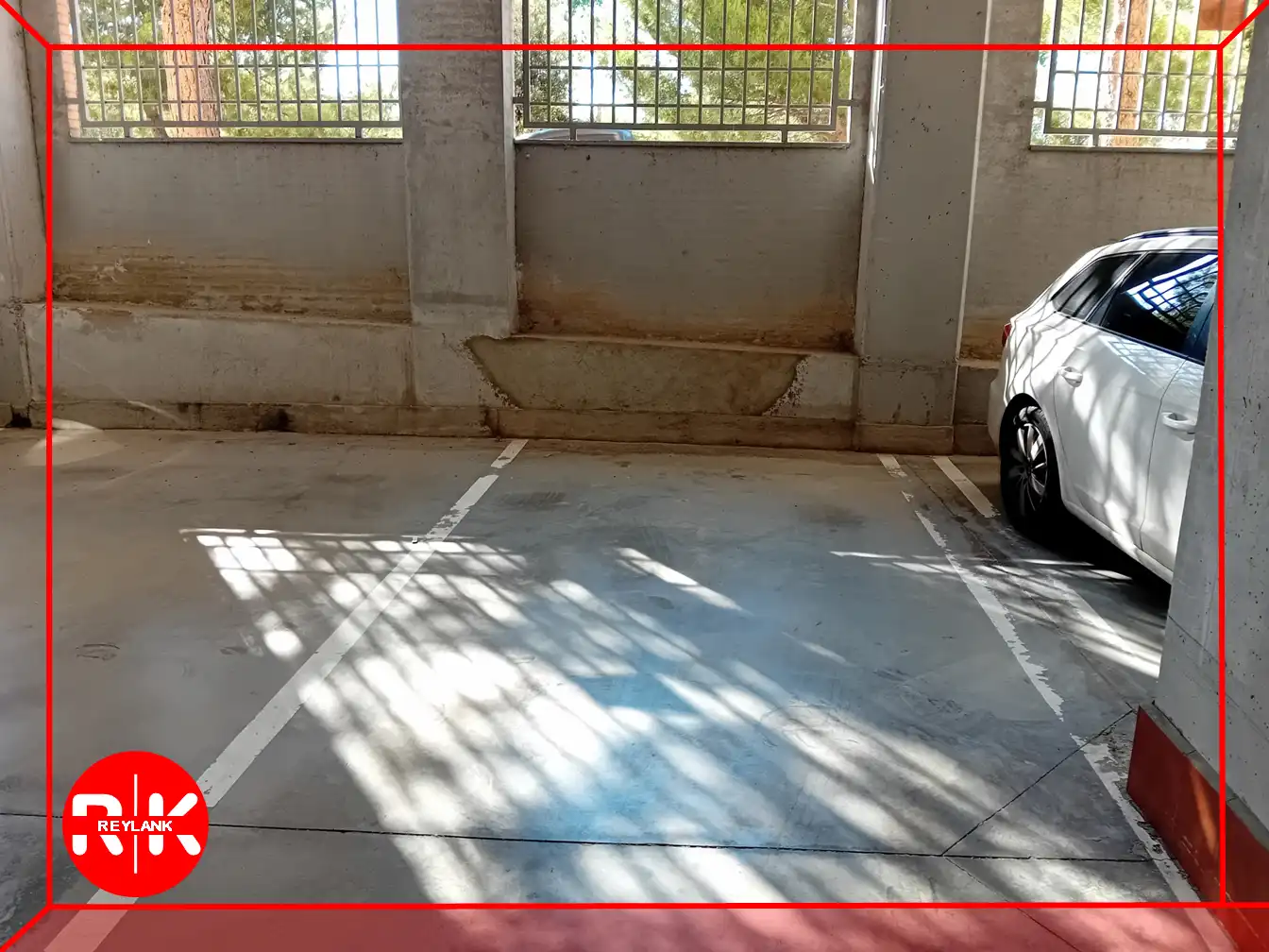 Parking de Piso de alquiler en Madrid con Aire acondicionado, Calefacción y Trastero