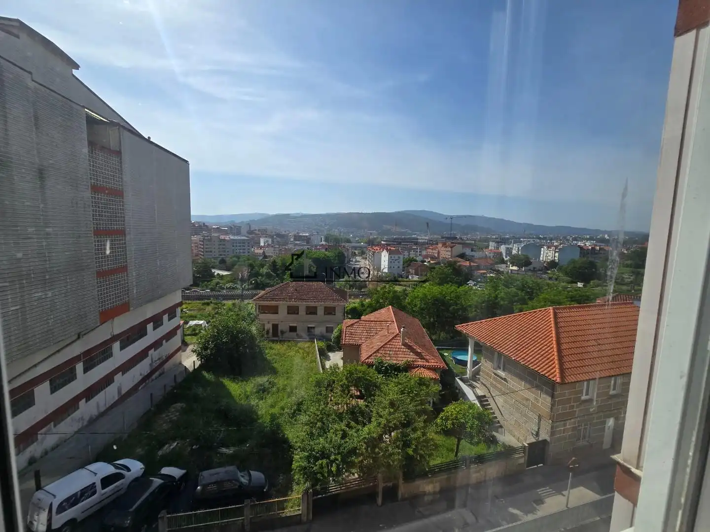 Vista exterior de Pis en venda en Pontevedra Capital  amb Traster i Balcó