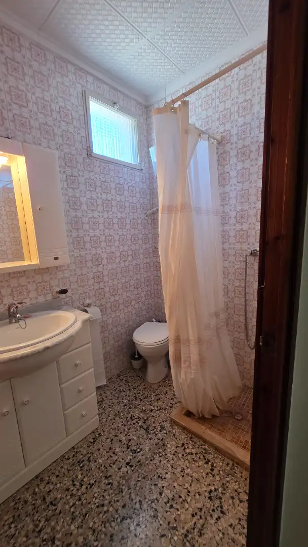 Bathroom of Houses for sale in Ontinyent  with Private garden, Terrace and Storage room